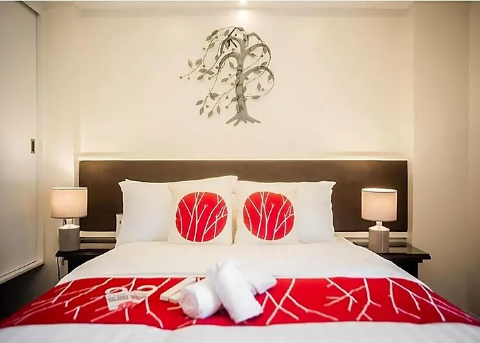 Khotel Near T3 Airport