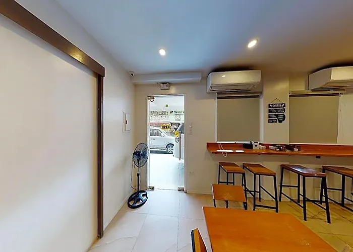 Khotel Near T3 Airport 3* Manila