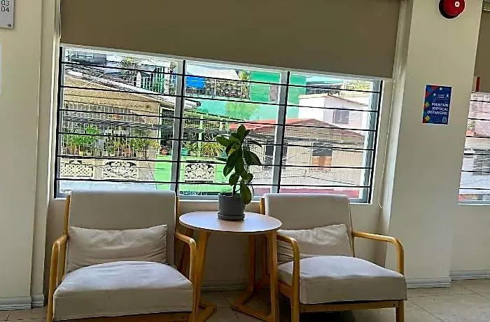 Khotel Near T3 Airport