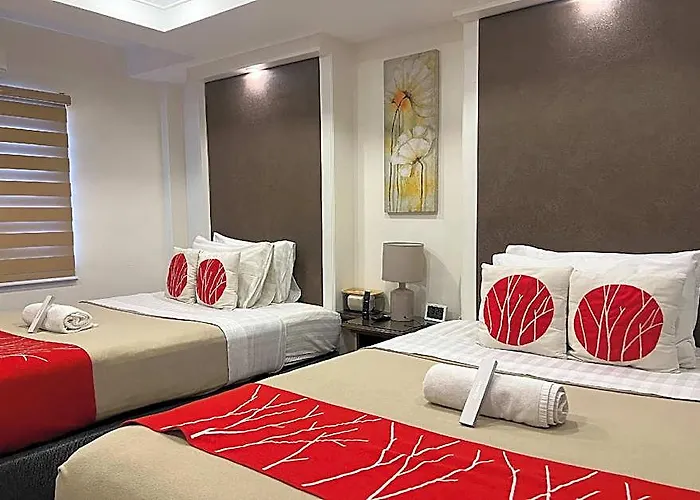 Hotel Khotel Near T3 Airport