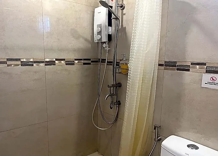 Khotel Near T3 Airport