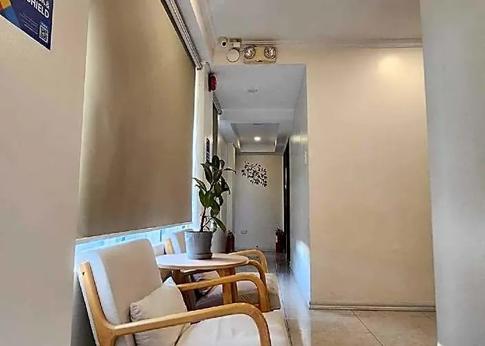 Khotel Near T3 Airport
